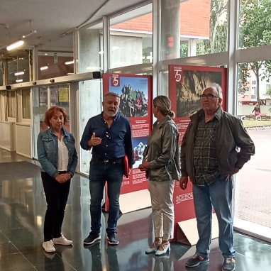 Foto EXPOSICION CENTROS CIVICOS