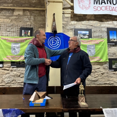 Foto HERMANAMIENTO CD EIBAR